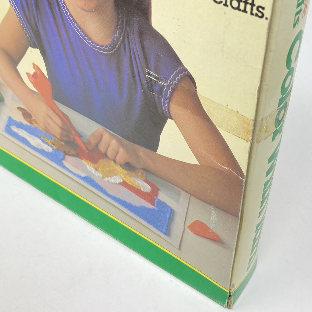 Vintage 1980's Fisher Price Color With Yarn Craft Kit Ponies #751 Hobbies Crafts - Picture 14 of 14